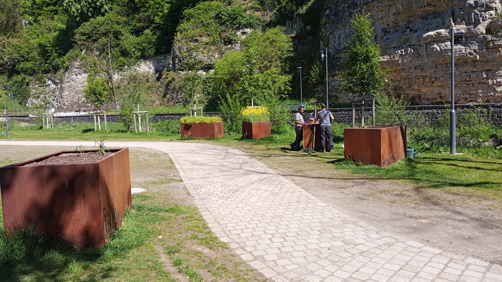 Bepflanzte Hochbeete auf der LUGA